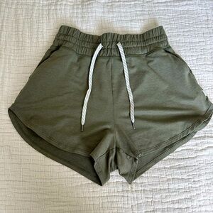 Vuori Halo 2.0 Performance Shorts